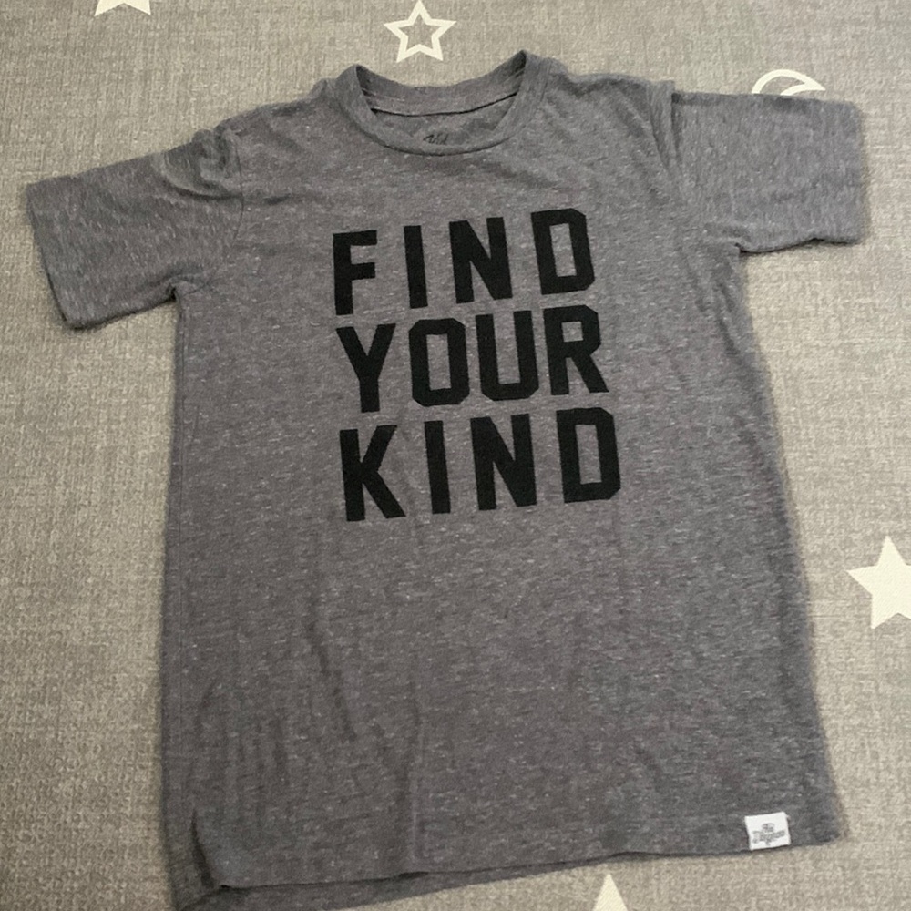 Kid dangerous tee